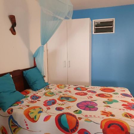 Douceur Du Sud Apartman Sainte-Anne Kültér fotó